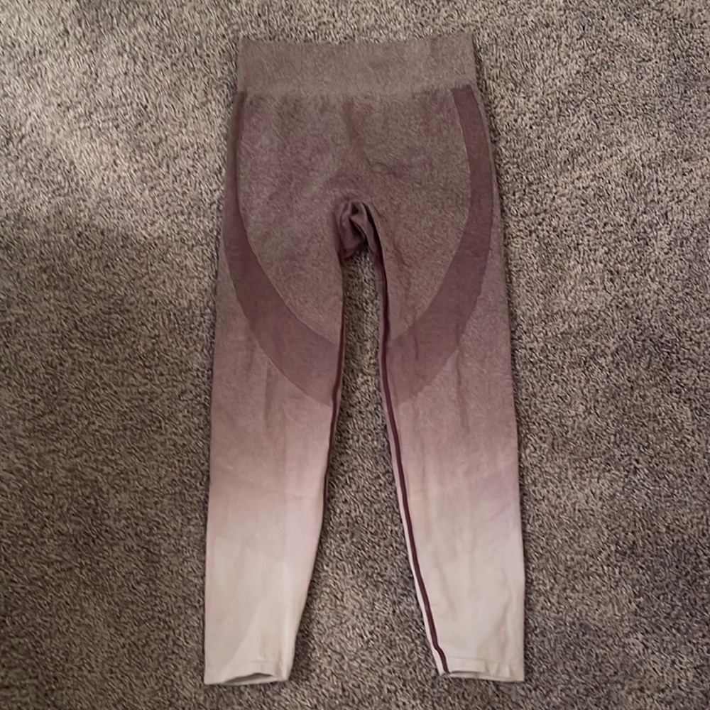 VS workout leggings